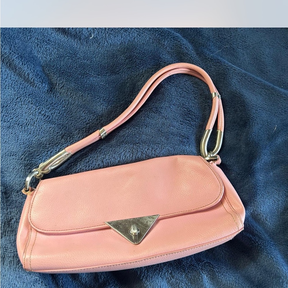 Elegant Pink Leather Y2K vintage Shoulder Bag